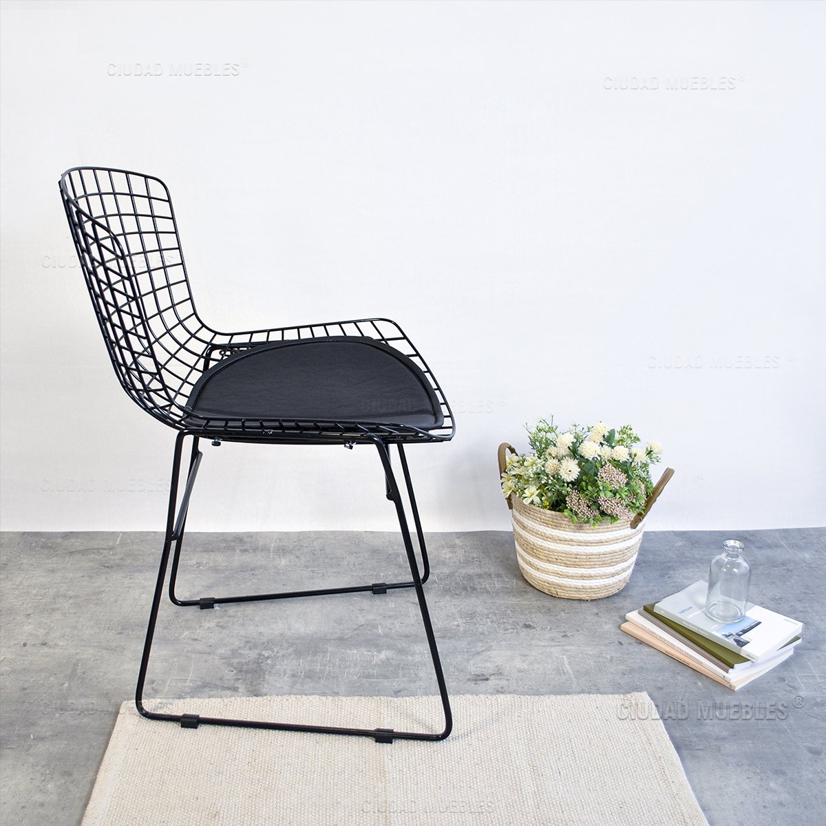 Silla Modelo Bertoia
